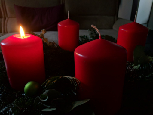 AdventskranzErsterAdvent.jpg
